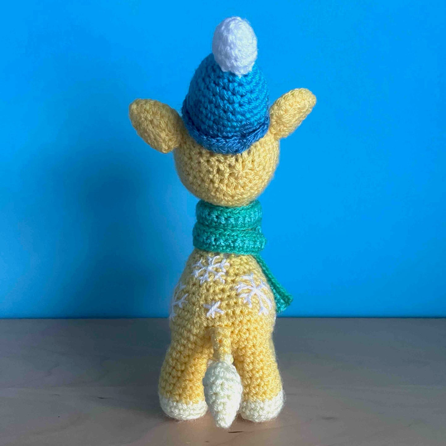 Low-Sew Snow Giraffe Crochet Pattern (PDF Download)