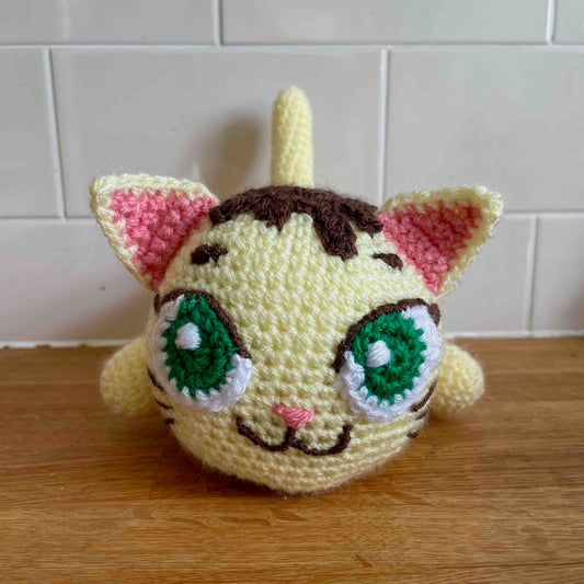 Vanilla Ice Cream Cat Crochet Pattern (PDF Download)