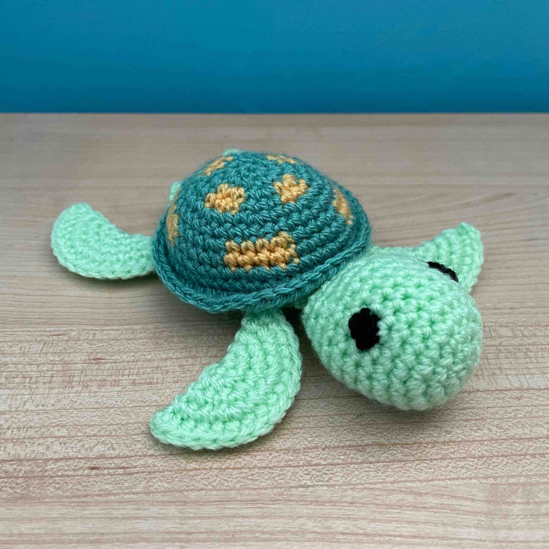 Free No-Sew Turtle Amigurumi Pattern