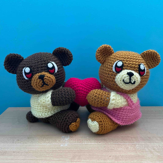 Free Valentine Bears Amigurumi Pattern